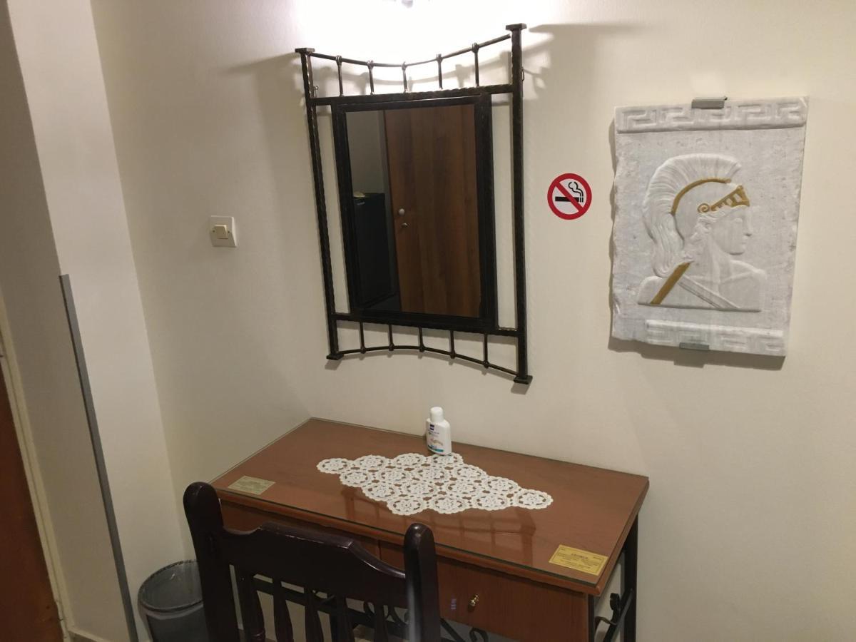 Hotel George Kalamáta Kültér fotó